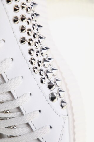 ABSINTHE CULTURE Sneakers & Trainers in 39 in White