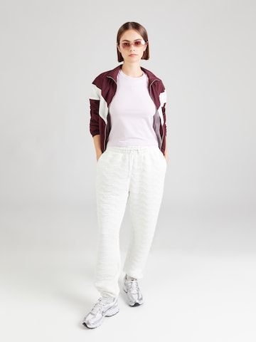 Nike Sportswear Футболка 'Chill' в Лиловый