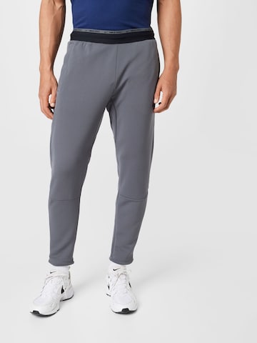 regular Pantaloni sportivi di NIKE in grigio: frontale