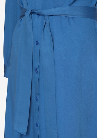 Robe-chemise LASCANA en bleu