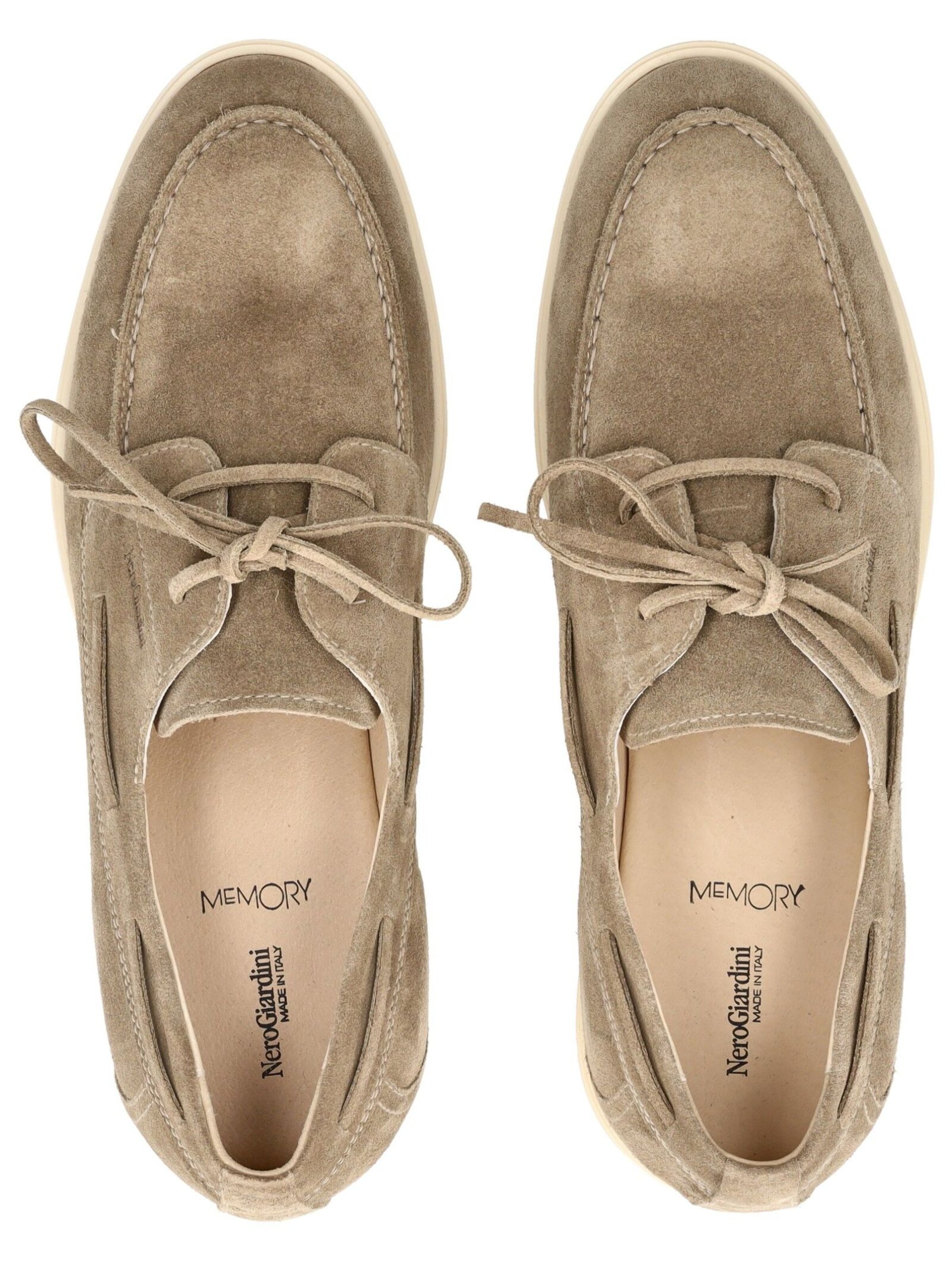 Nero Giardini Instappers in Bruin