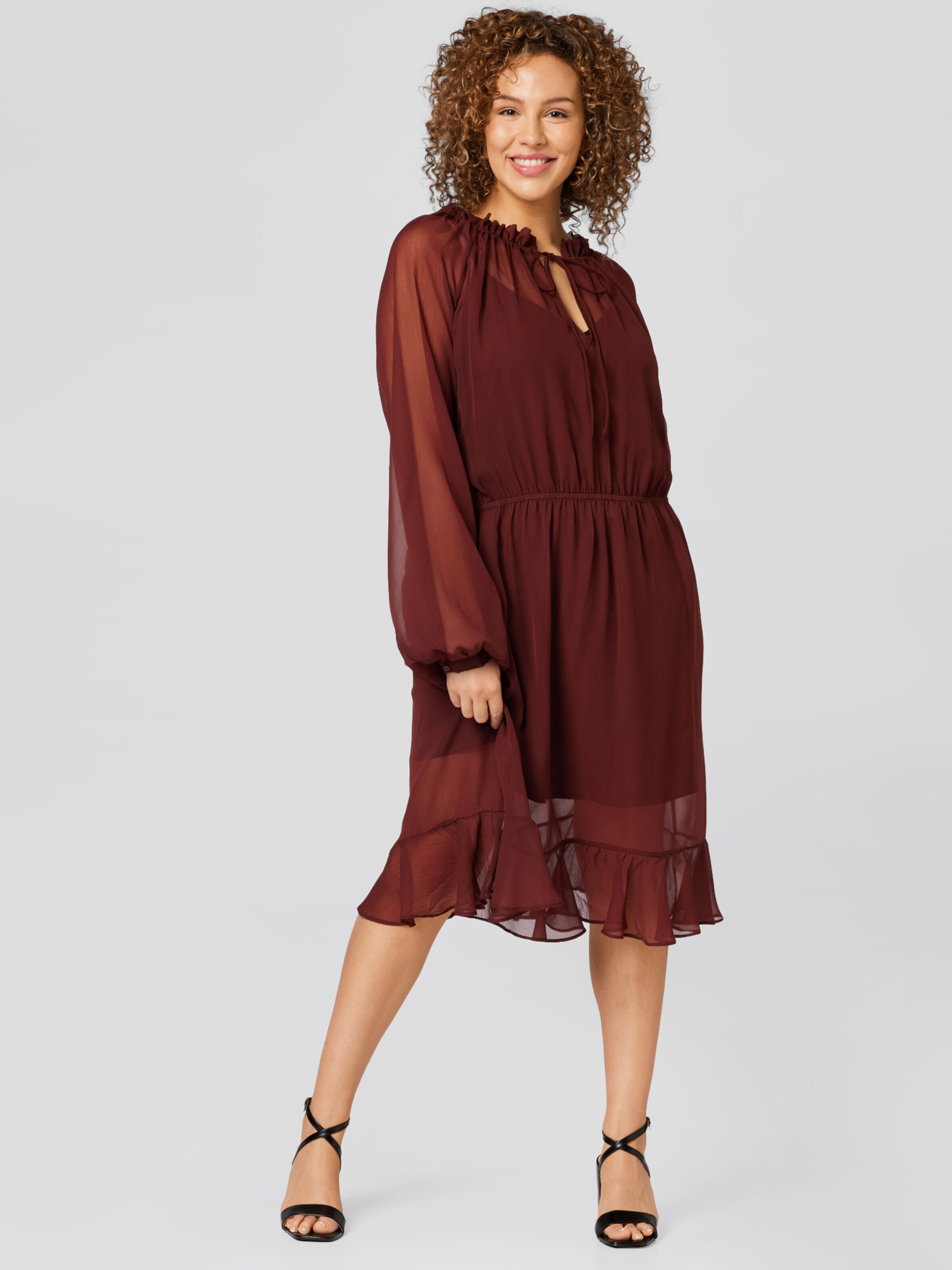 Abbigliamento sostenibile taglia curvy da donna » ABOUT YOU