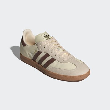 ADIDAS ORIGINALS - Sapatilhas baixas 'Samba' em bege