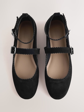 Next Nauhaballerina 'Forever Comfort' värissä musta