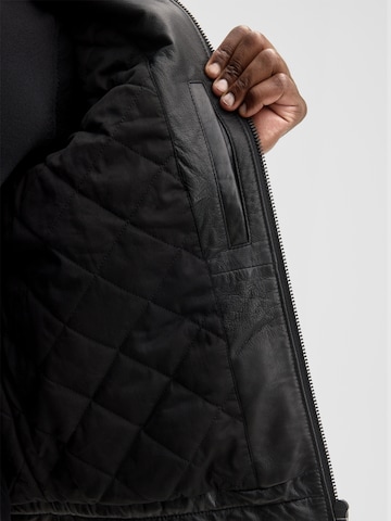 STRELLSON Jacke in Schwarz