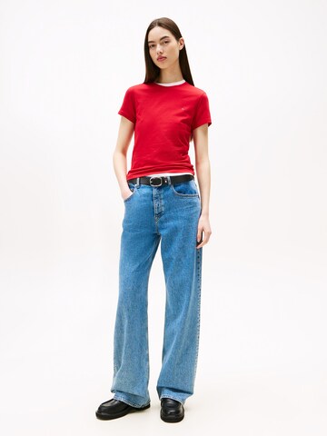 T-shirt Tommy Jeans en rouge