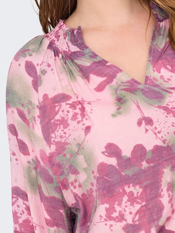 ONLY Carmakoma - Blusa 'CARPensa' en rosa
