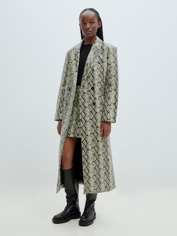 EDITED Between-seasons coat 'Anais' in Grey: front