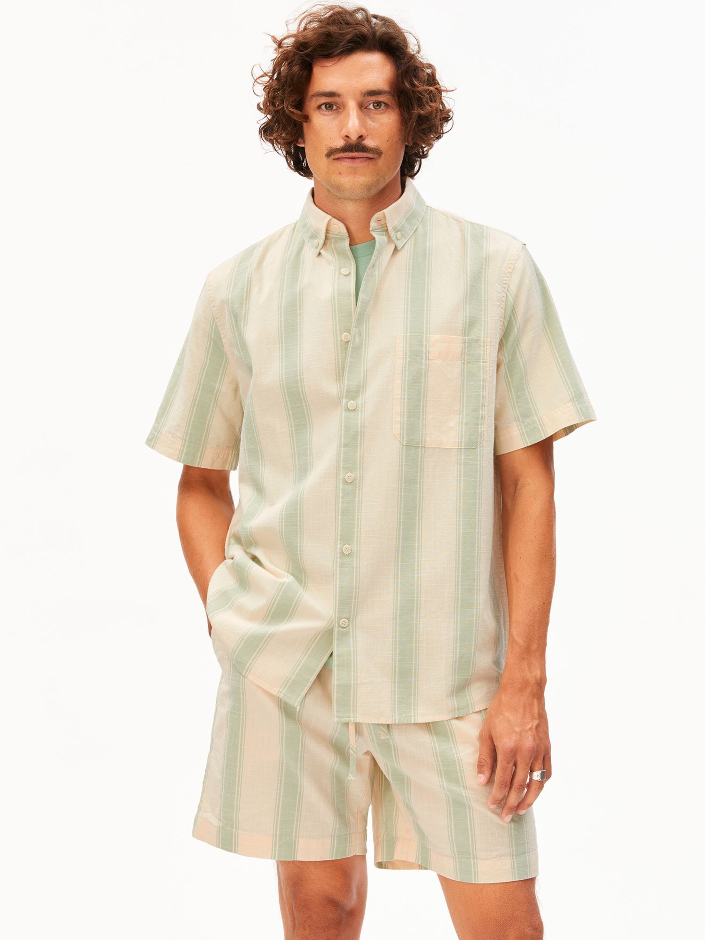 ARMEDANGELS Comfort fit Button Up Shirt in Blue: front