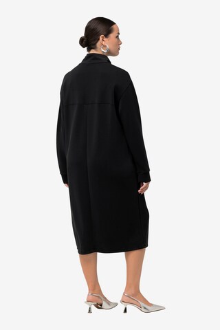 Robe Ulla Popken en noir