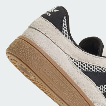 ADIDAS ORIGINALS Platform trainers 'Handball Spezial' in White