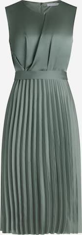 Robe de cocktail Betty & Co en vert : devant