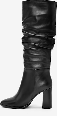 Derimod Bootsit värissä musta: etupuoli