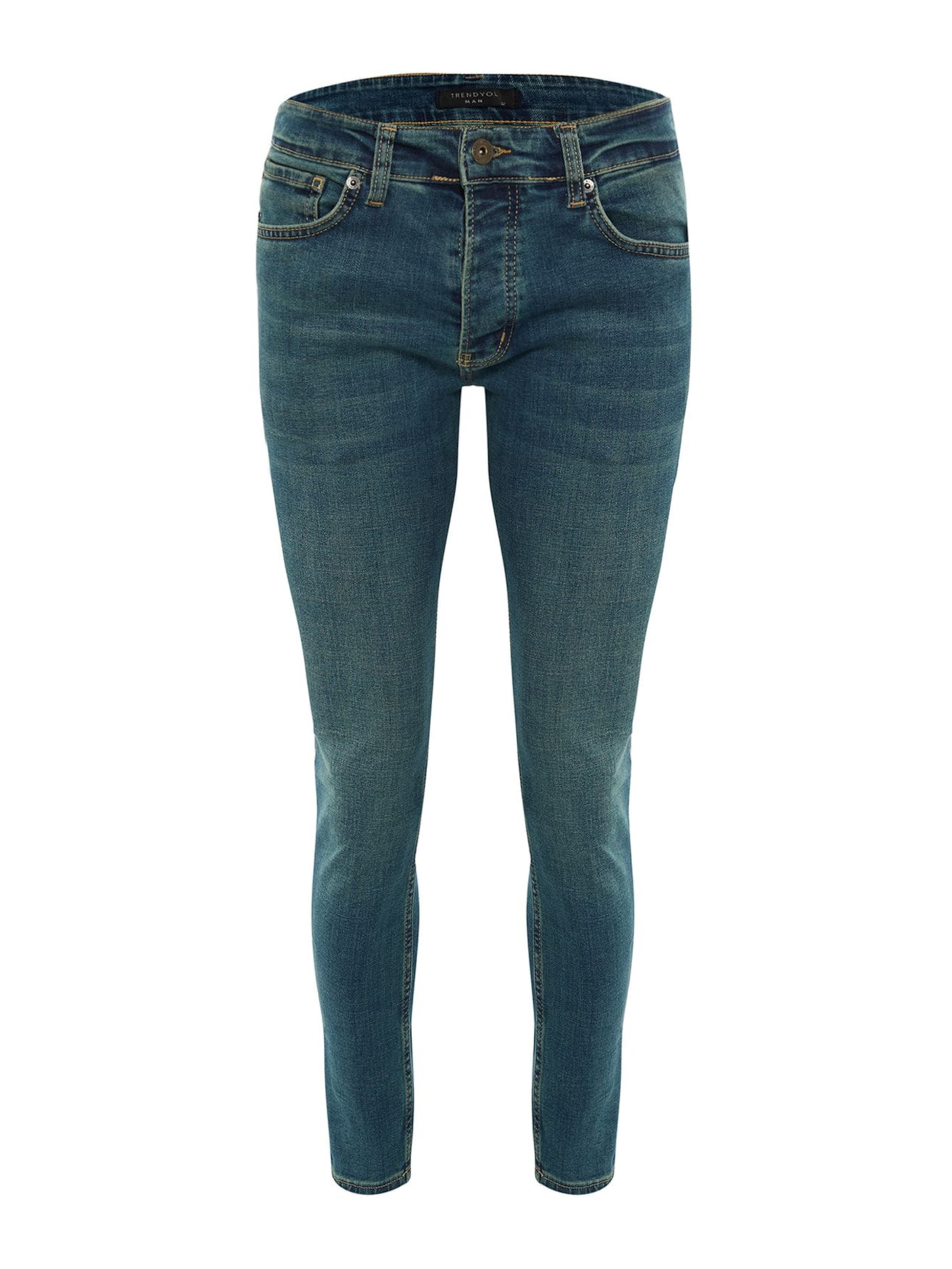 Trendyol Slimfit Jeans in Blau: Vorderseite