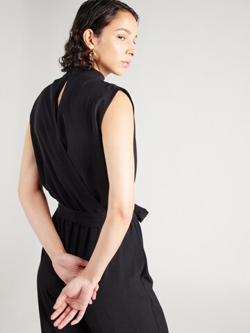 SISTERS POINT Jumpsuit 'GUTO' in Black