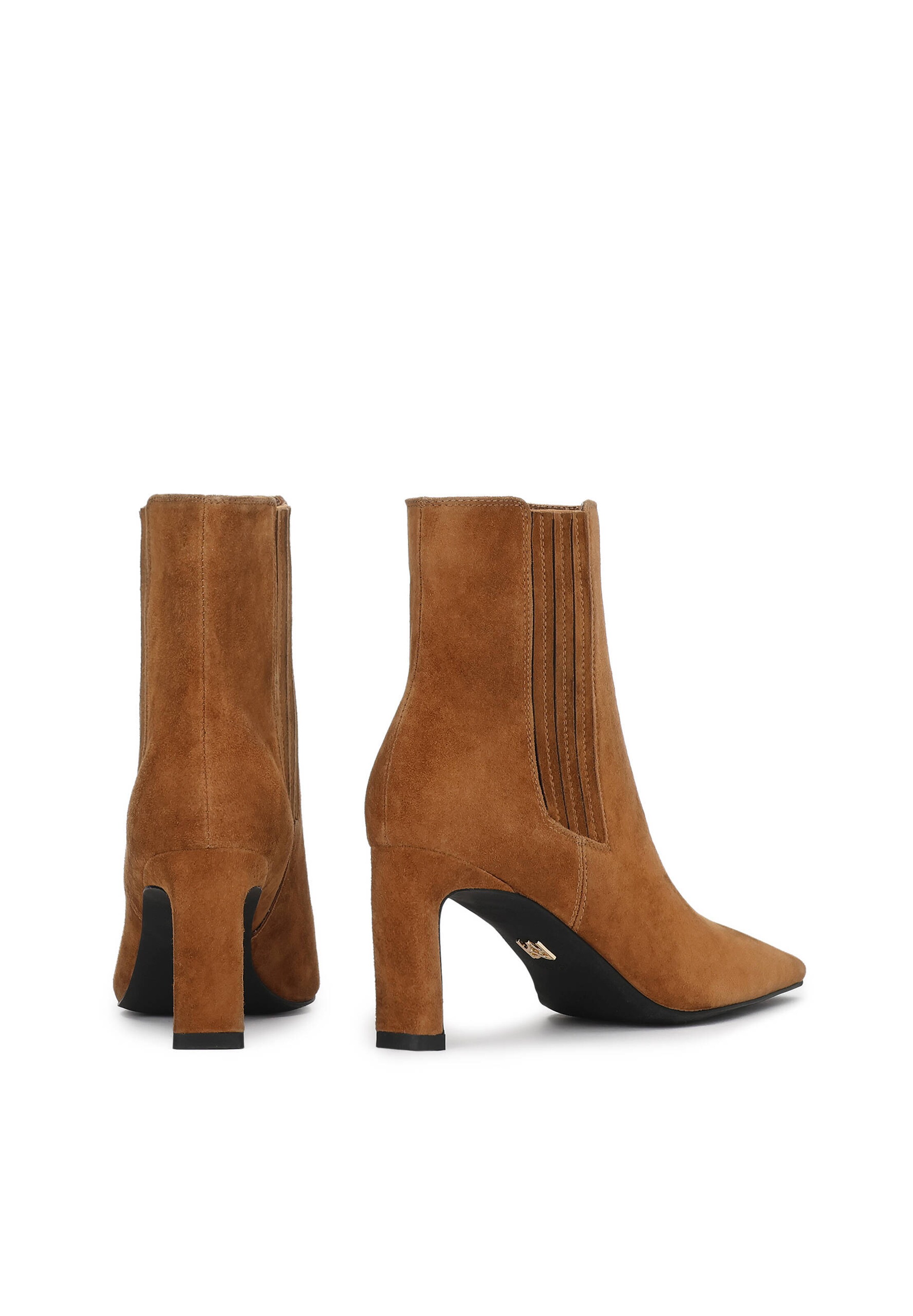 Kazar Chelsea boots in Bruin