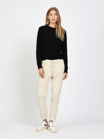 Gang Loosefit Hose '94AMELIE JOGGER ' in Weiß
