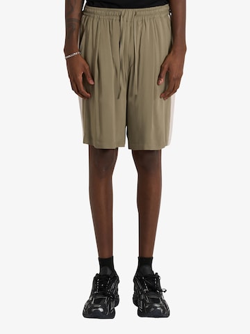 LOW BRAND Regular Bandplooibroek in Beige: voorkant