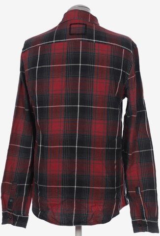 tigha Button Up Shirt in M in Red