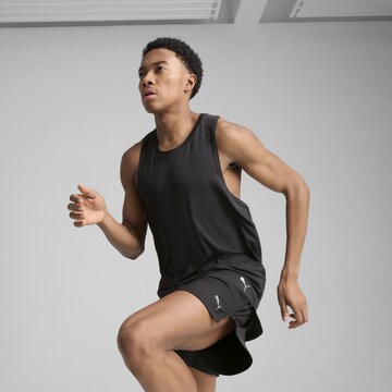 T-Shirt fonctionnel PUMA en noir