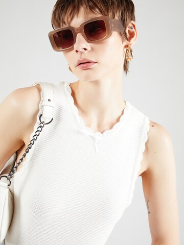 PIECES Knitted top in White