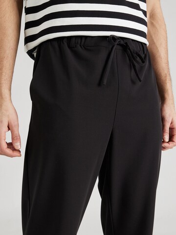 TRAPP Regular Hose 'Laurenz' in Schwarz