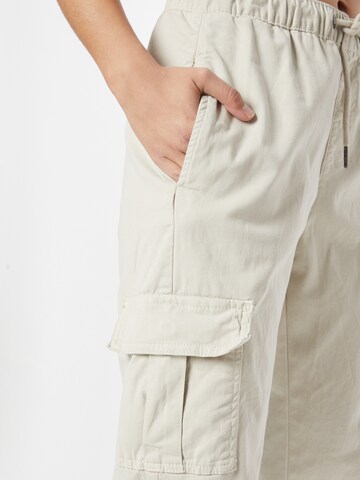 Tapered Pantaloni cargo di Urban Classics in beige