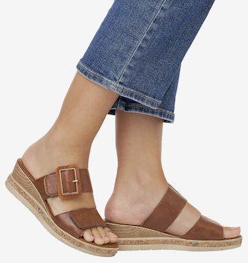 REMONTE Mules in Brown: front