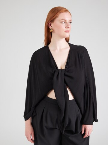 Camicia da donna 'CARCHIARA' di ONLY Carmakoma in nero: frontale