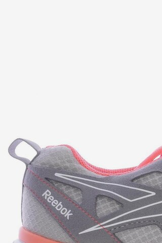 Reebok Sneaker 38,5 in Grau