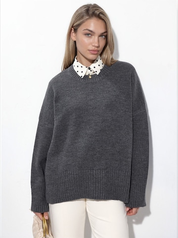 Hiccup - Pullover em cinzento