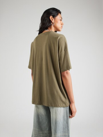 Noisy may T-Shirt in Grün