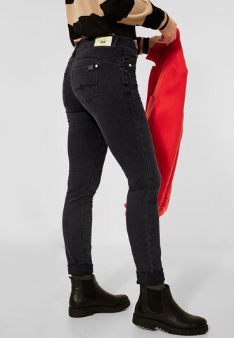 STREET ONE Skinny Jeans in Schwarz