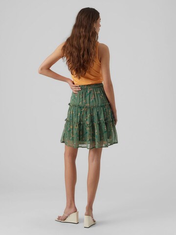 VERO MODA Sukňa 'SMILLA' - Zelená