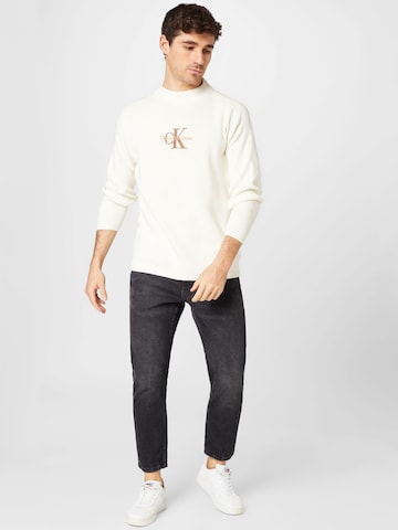 Pull-over Calvin Klein Jeans en blanc