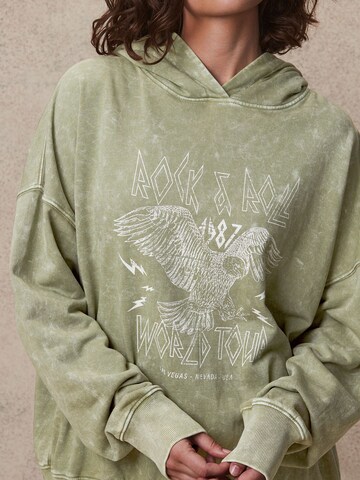Next Sweatshirt in Green