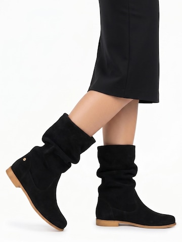 Maciejka Boots '05057-01/00-6' in Black