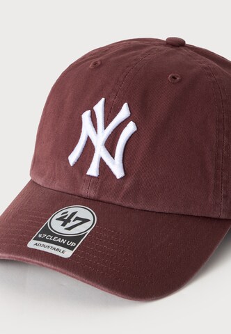47 Cap 'NEYYAN' in Brown