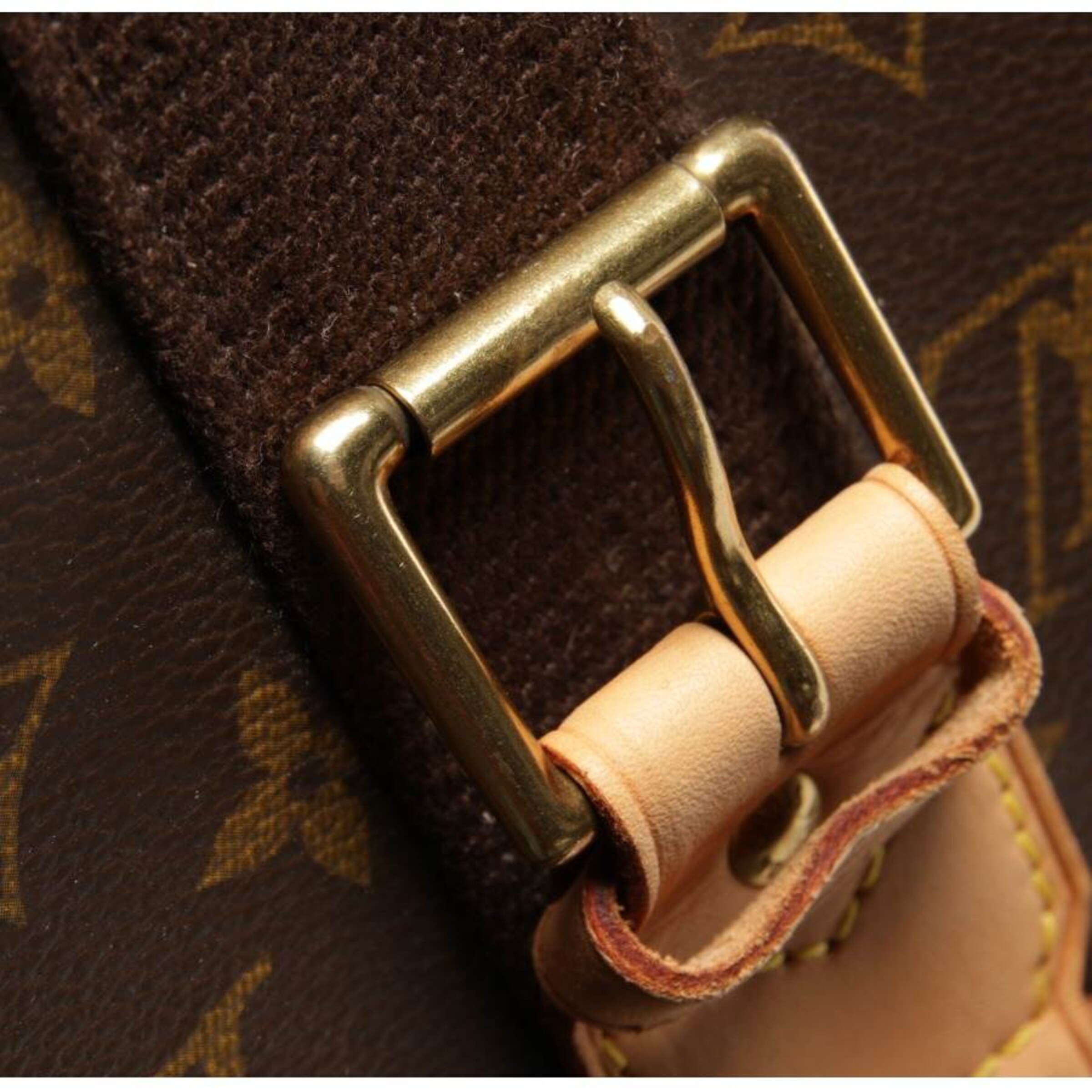 Louis Vuitton Weekender One Size in Braun