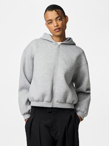 PIECES Zip-Up Hoodie 'PCBUCUBA' in Grey: front