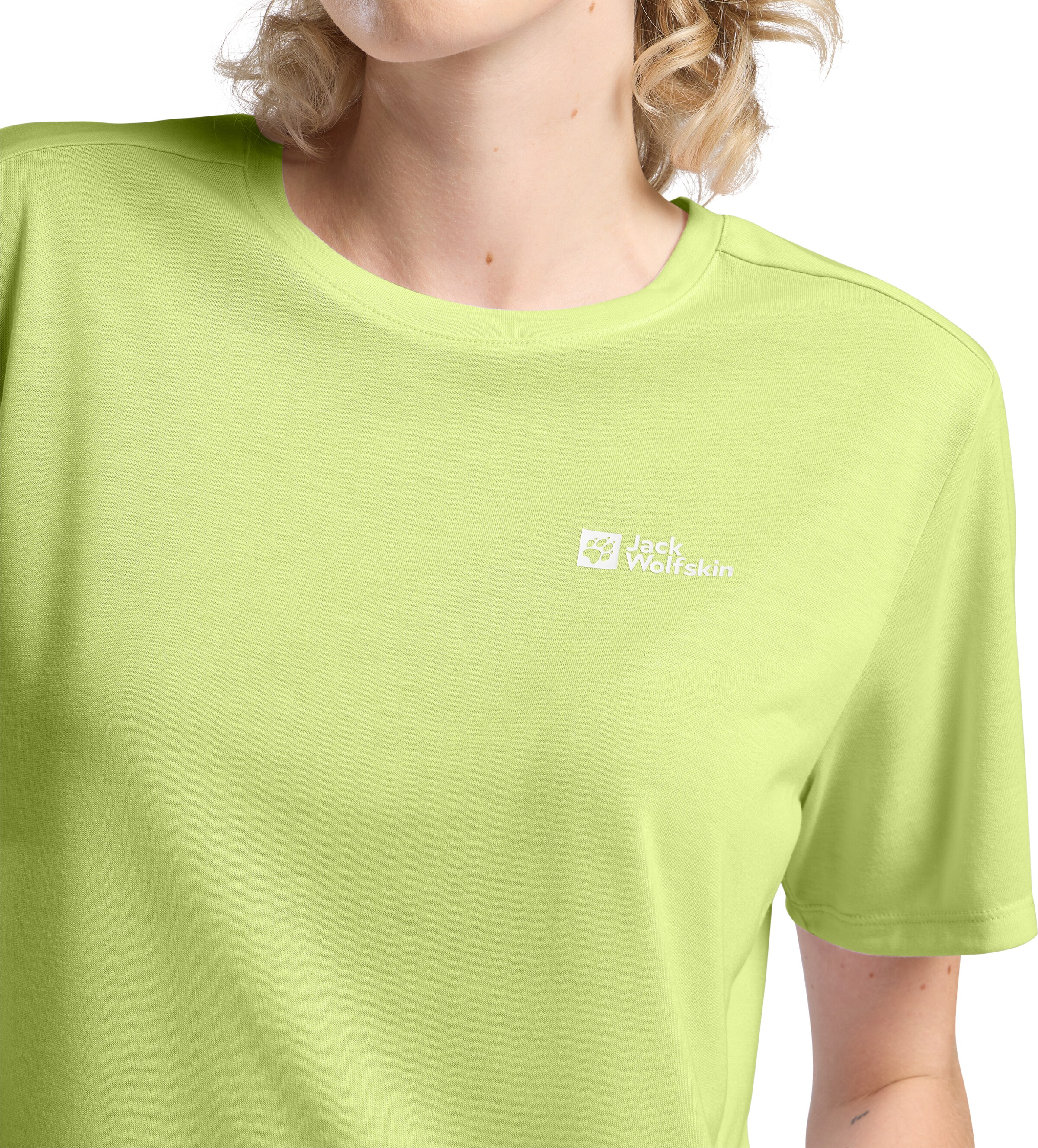 JACK WOLFSKIN Performance Shirt in Green