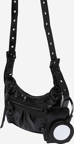 STEVE MADDEN Crossbody Bag in Black: front