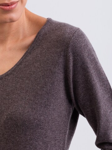 Pullover di CASH-MERE.CH in marrone