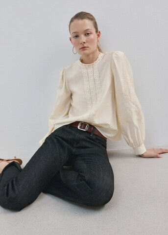 MANGO Blouse 'Inma' in Beige: front