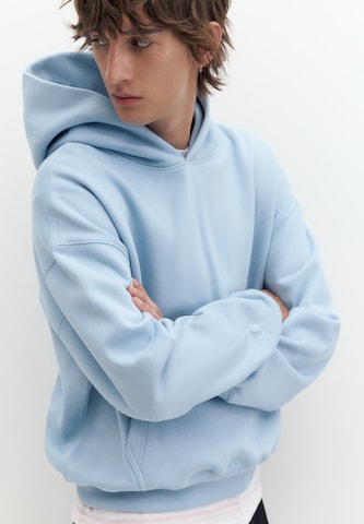 Bluză de molton 'STWD' de la Pull&Bear pe albastru: față