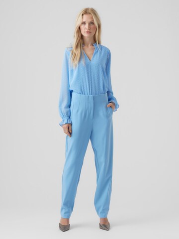 VERO MODA Regular Hose 'Kira Loa' in Blau