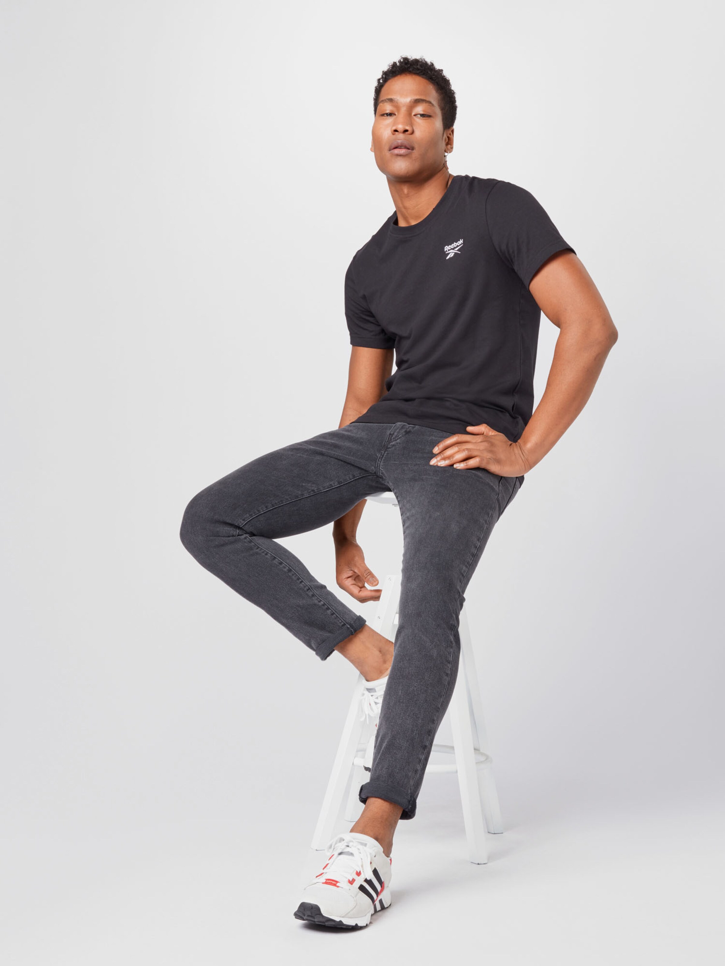 Männer Sportarten Reebok Sport Sportshirt in Schwarz - AB76516 Männer Sportarten Reebok Sport Sportshirt in Schwarz - AB76516