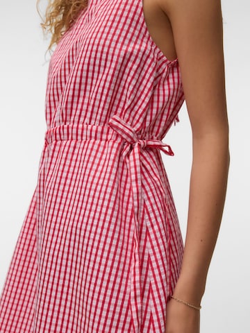 Abito 'VMCamilla' di VERO MODA in rosso