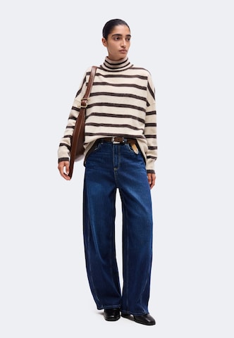 Pullover di COMMA in beige