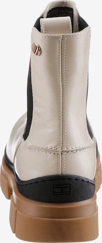 TOMMY HILFIGER Chelsea Boots in Beige